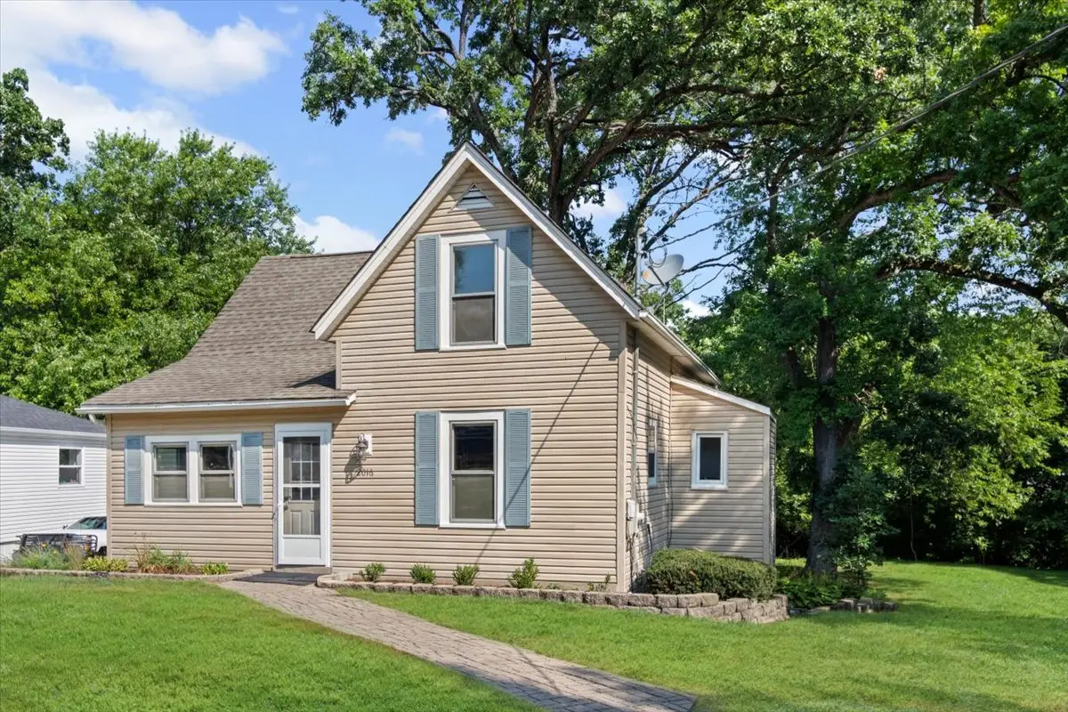 2016 Grove Lane, Cary, IL 60013 - Image #1