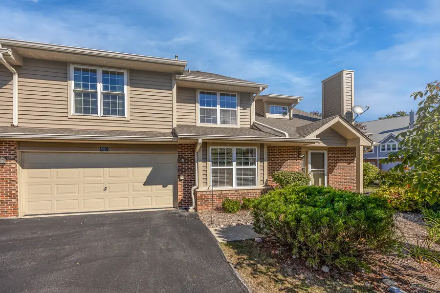 8020 Barrymore Drive, Darien, IL 60561 - Image #2