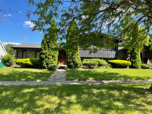 Address Withheld By Seller, Joliet, IL 60435