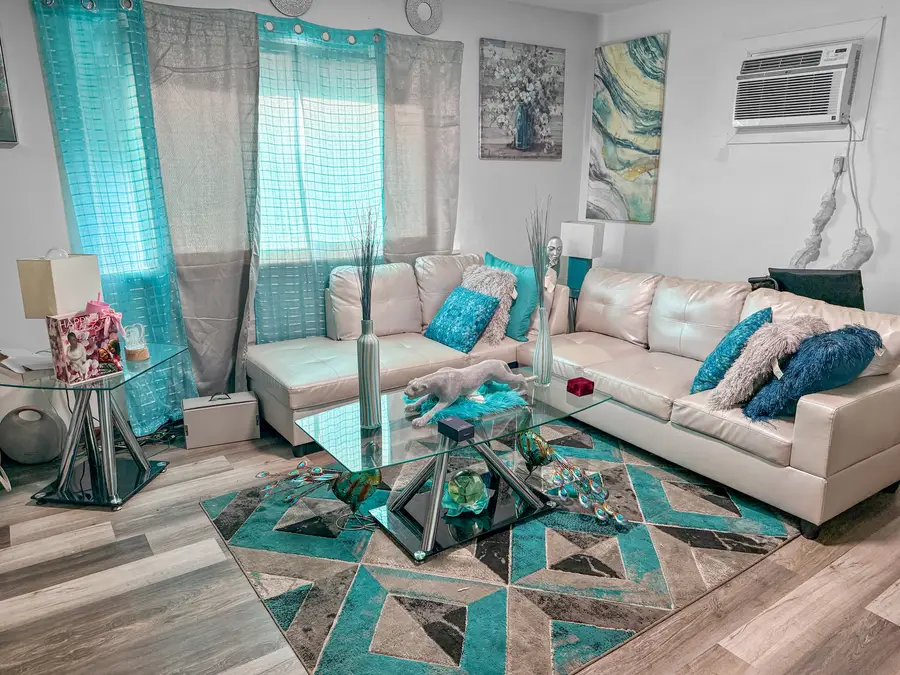 107 157th Street, Calumet City, IL 60409 - Image #2