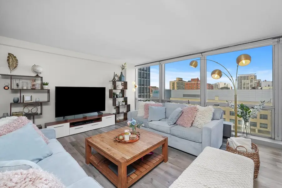 330 W Diversey Parkway #1606, Chicago, IL 60657 - Image #3