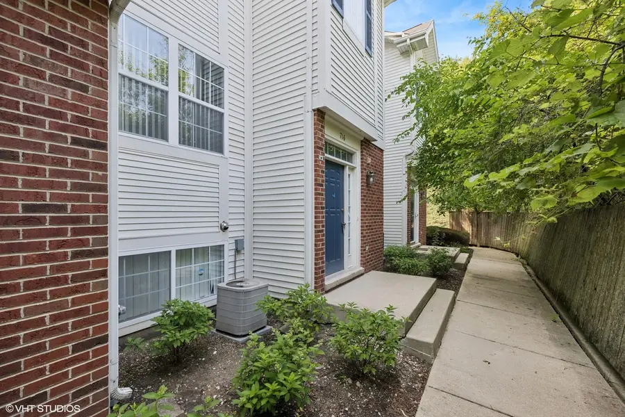 716 River Mill Parkway, Wheeling, IL 60090 - Image #2