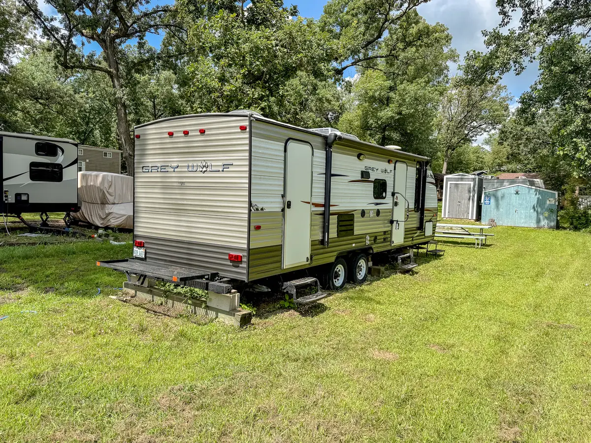 8/110 Woodhaven, Sublette, IL 61367 - Image #1