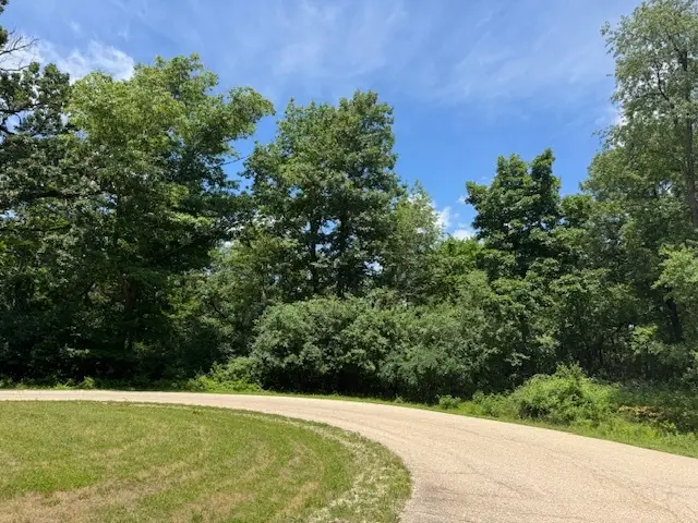 1302 Autumn Ridge Court, Crystal Lake, IL 60014 - Image #1