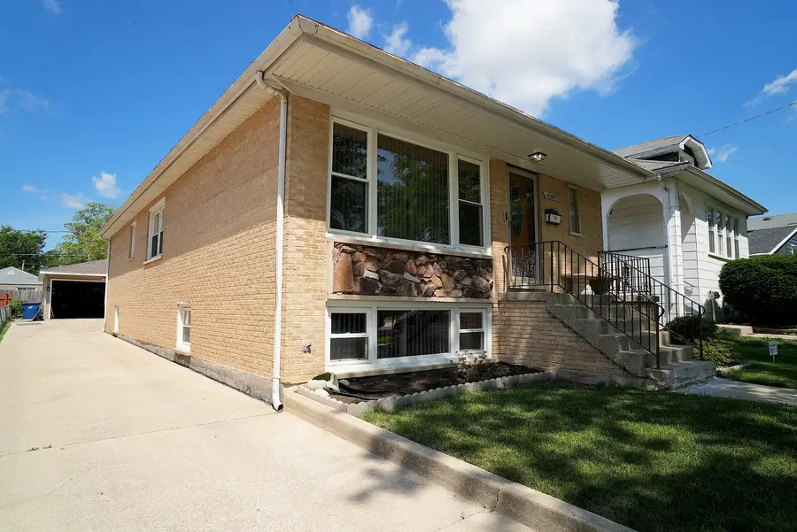1428 1/2 N Ashbel Avenue, Berkeley, IL 60163 - Image #3