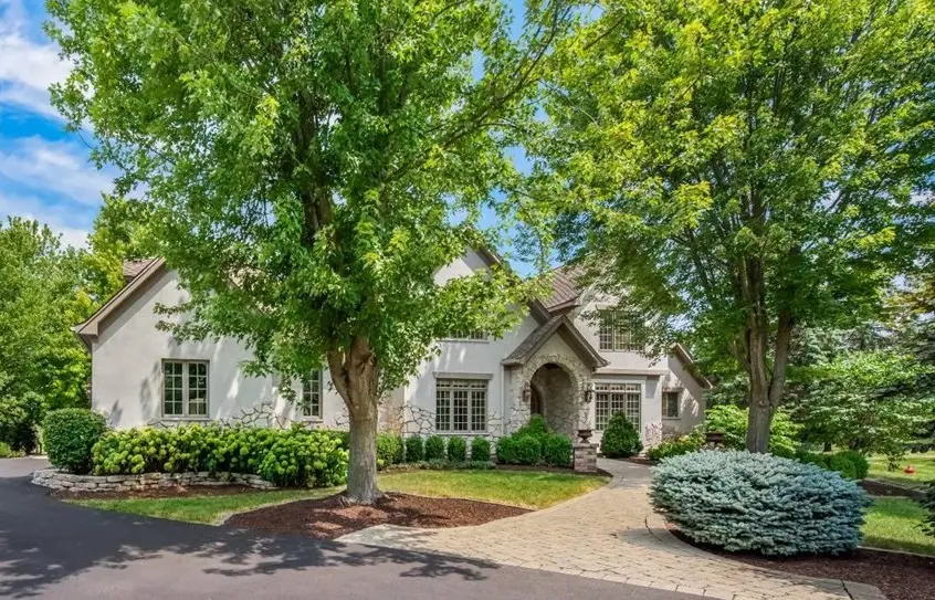 6918 Inverway Drive, Lakewood, IL 60014 - Image #1