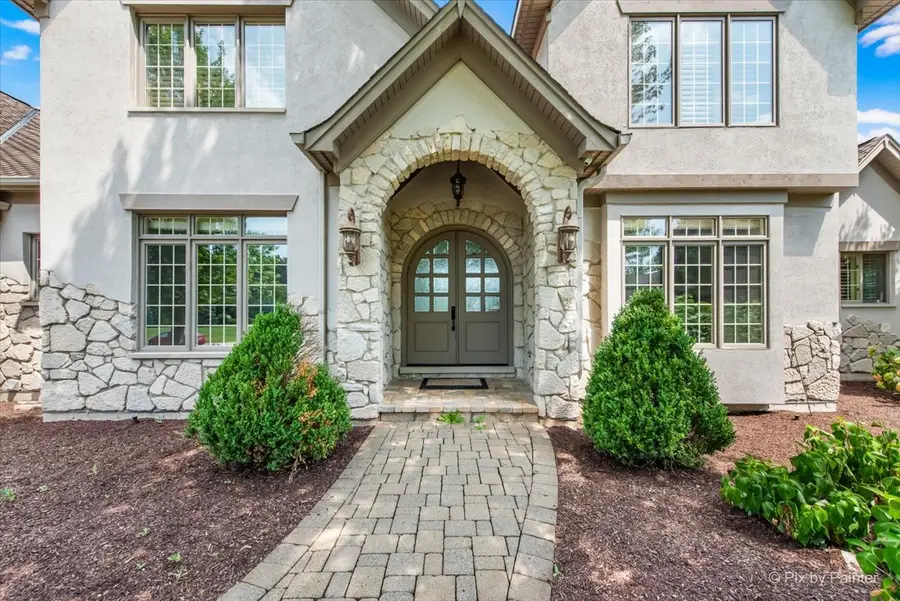 6918 Inverway Drive, Lakewood, IL 60014 - Image #3