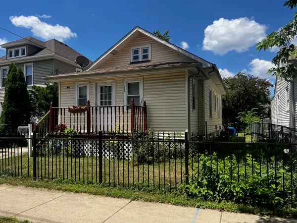 226 N Ohio Street, Aurora, IL 60505