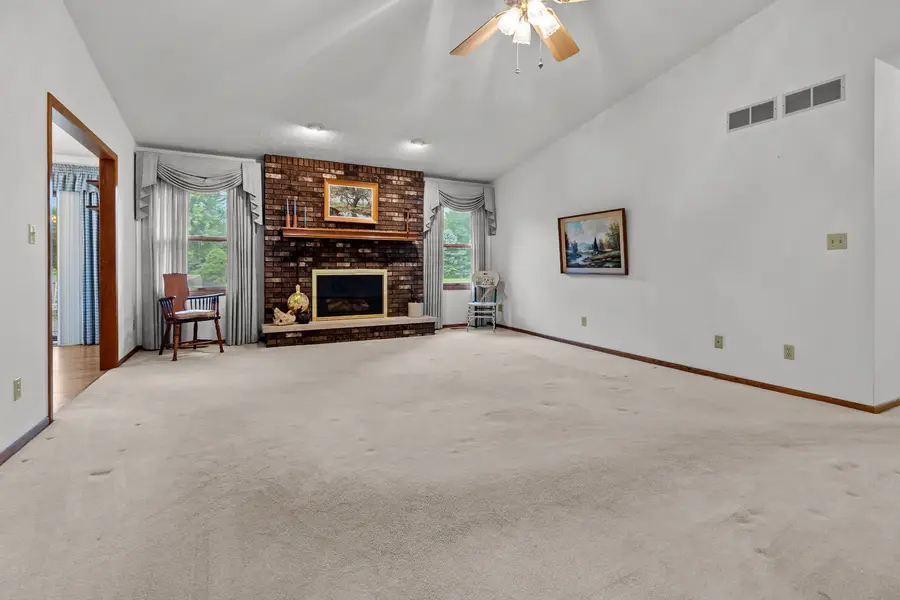 23201 Norma Lane, Harvard, IL 60033 - Image #3
