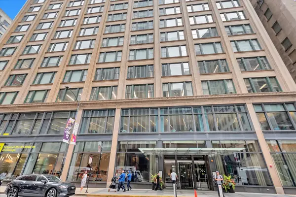 60 E Monroe Street #1701, Chicago, IL 60603