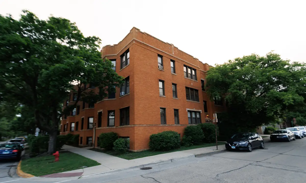 644 Harrison Street #1, Oak Park, IL 60304 - Image #1
