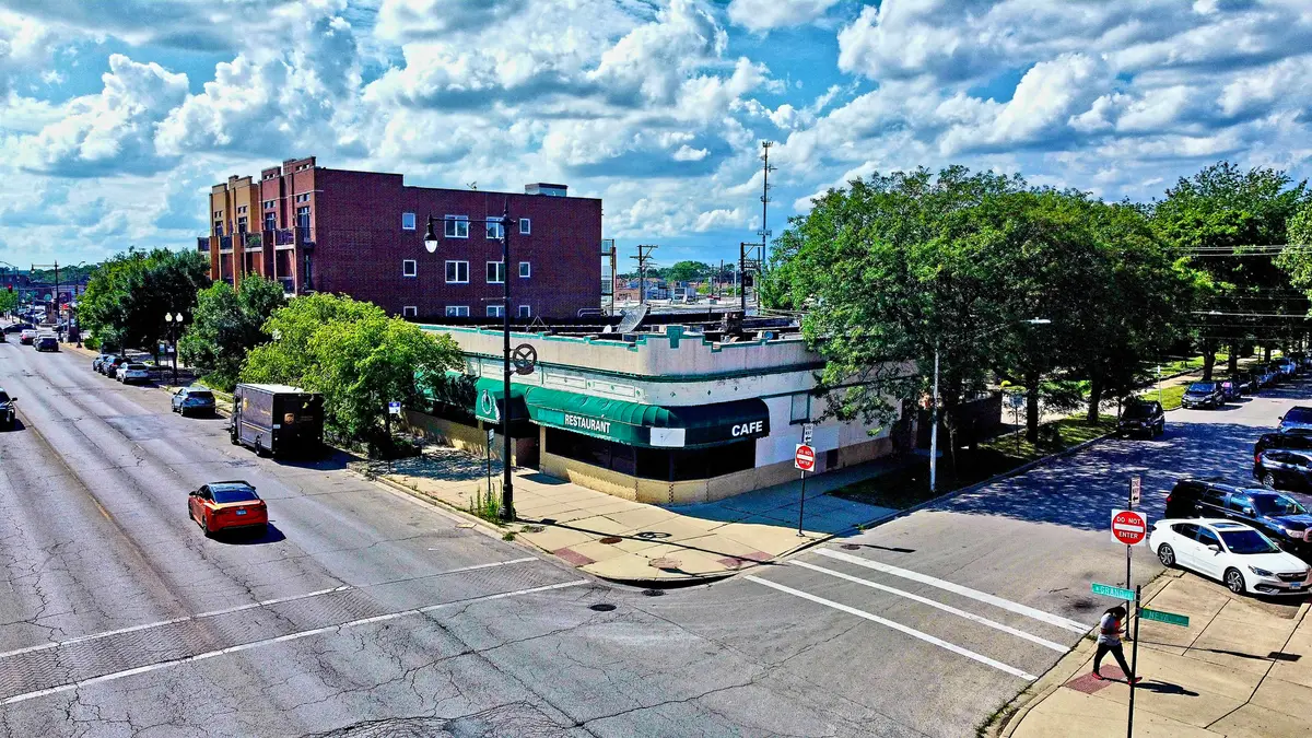 7150 W Grand Avenue, Chicago, IL 60707 - Image #1