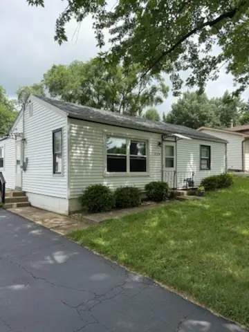 324 Elmwood Lane, Antioch, IL 60002 - Image #2