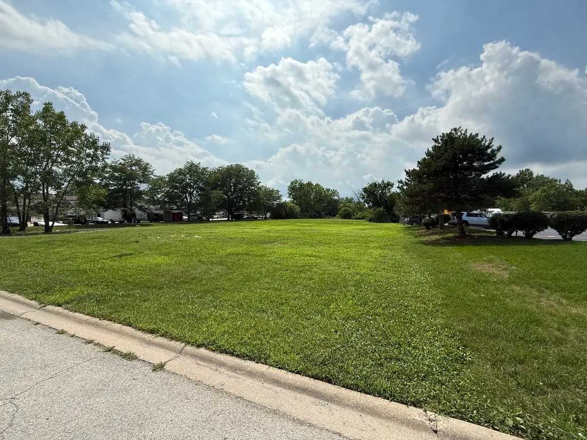 16230 S 107th Avenue, Orland Park, IL 60467 - Image #1