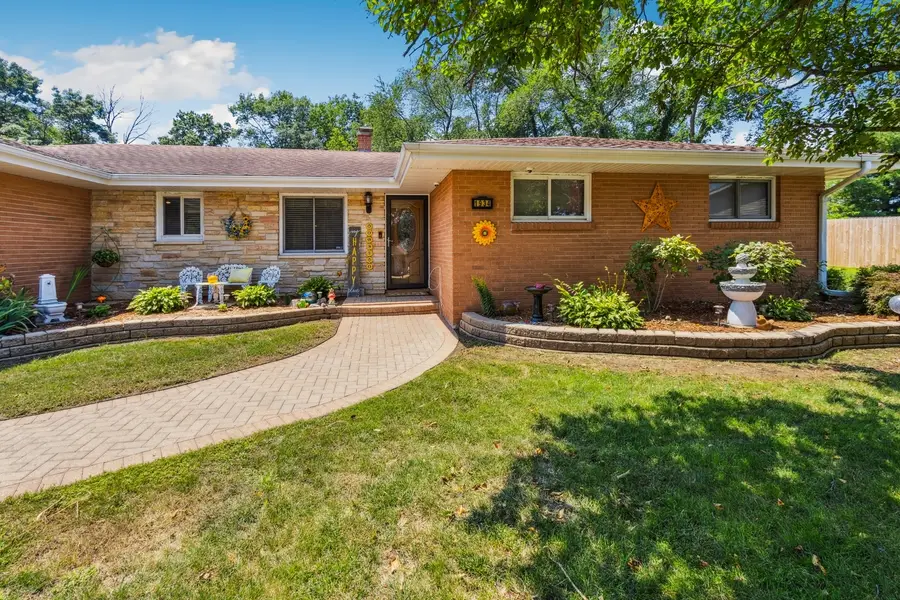 1934 Philip Drive, Dixon, IL 61021 - #2