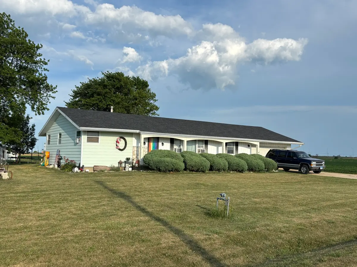 1736 N 600 East Road, Gilman, IL 60938 - Image #1