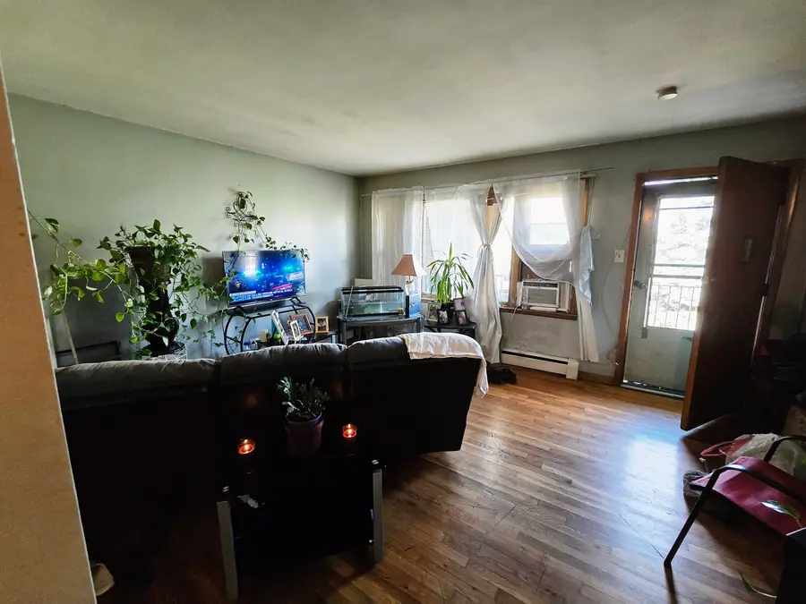 35 King Arthur Court #19, Northlake, IL 60164 - Image #3