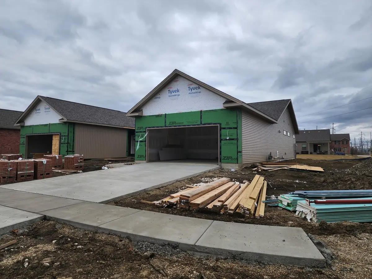 1922 Dunraven Road, Bloomington, IL 61704 - Image #1