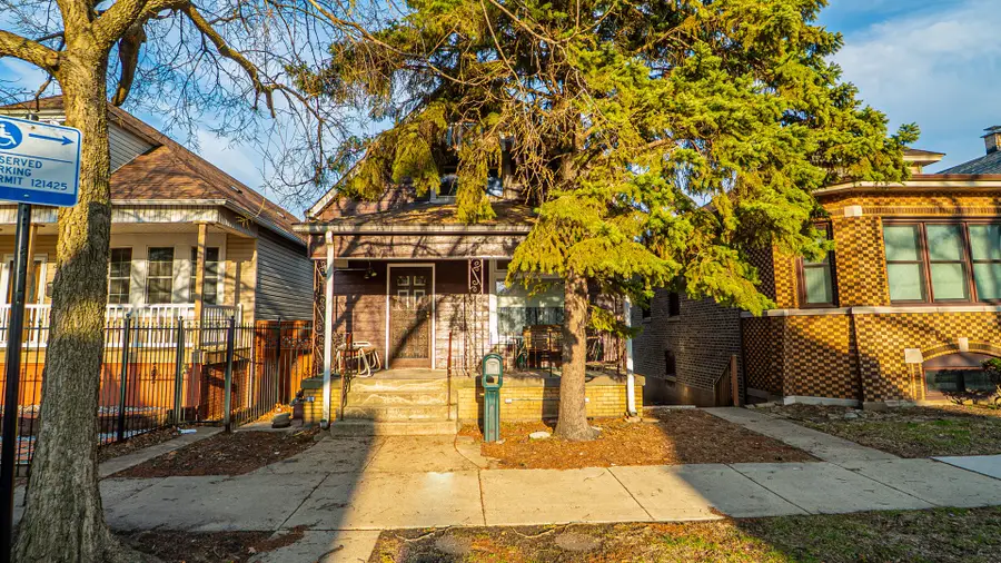 10747 S Avenue H, Chicago, IL 60617 - Image #2