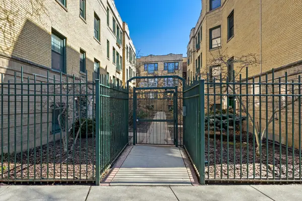 7035 N Sheridan Road #G, Chicago, IL 60626