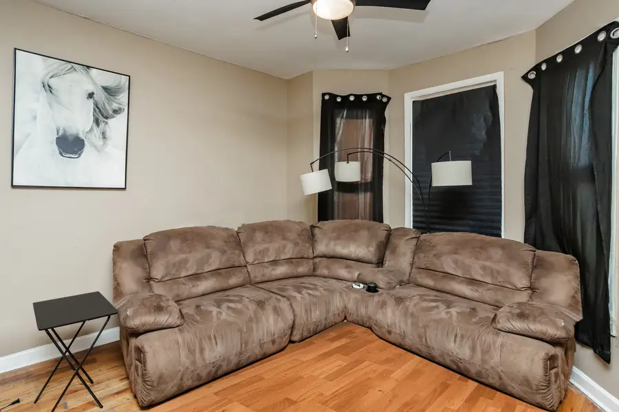 7523 S Kimbark Avenue, Chicago, IL 60619 - Image #2