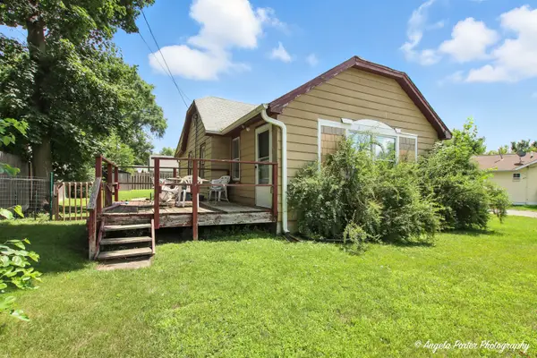 42517 N Poplar Street, Antioch, IL 60002