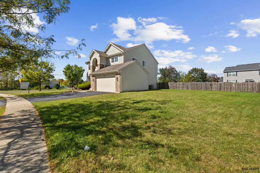 250 Annelise Lane, Volo, IL 60020 - Image #2