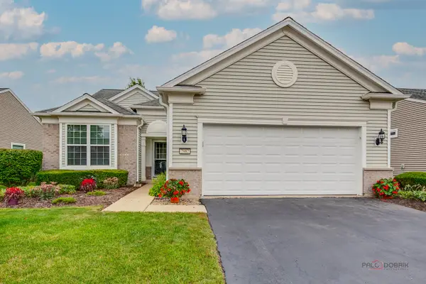 2982 Ravinia Circle, Mundelein, IL 60060
