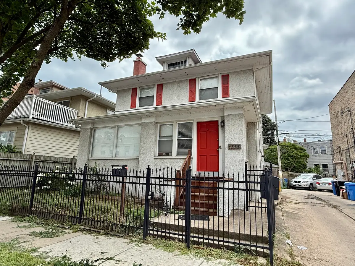 7555 N Rogers Avenue, Chicago, IL 60626 - Image #1