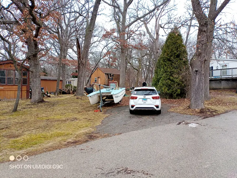 27 Oyster Bay, Lakemoor, IL 60051 - Image #3