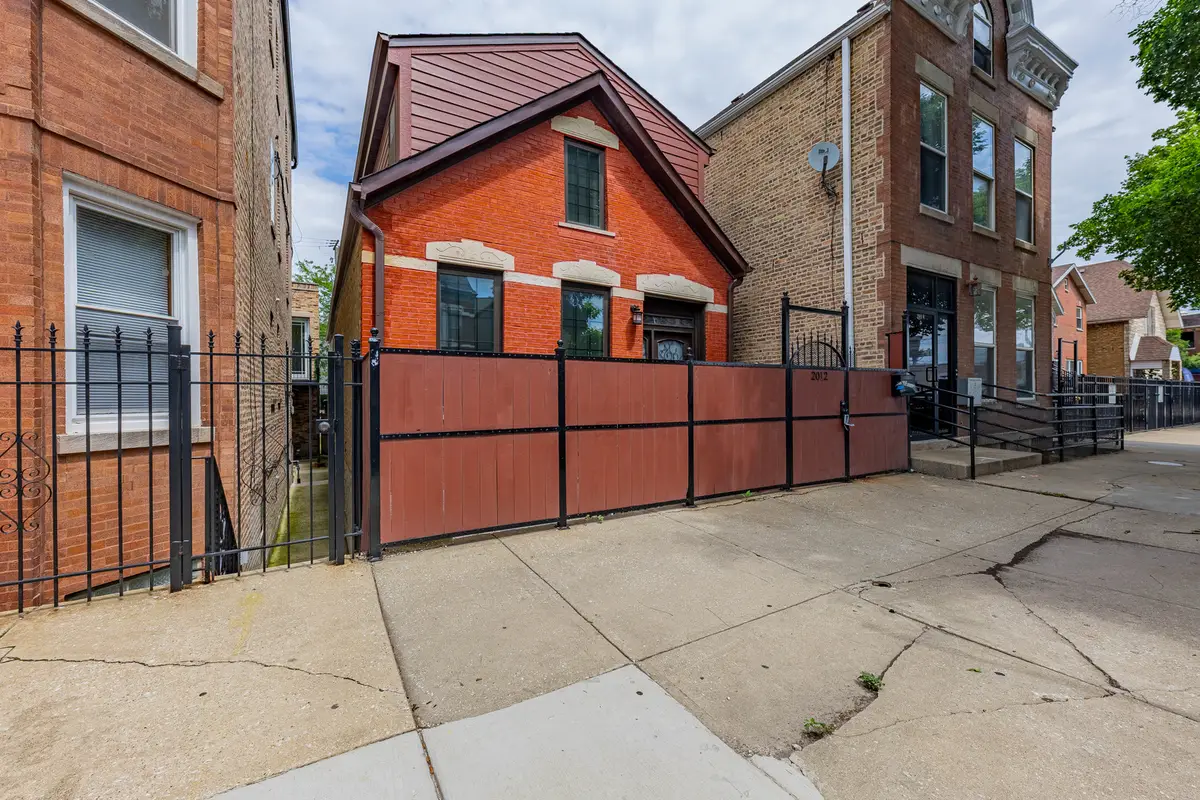 2012 W Coulter Street, Chicago, IL 60608 - #1