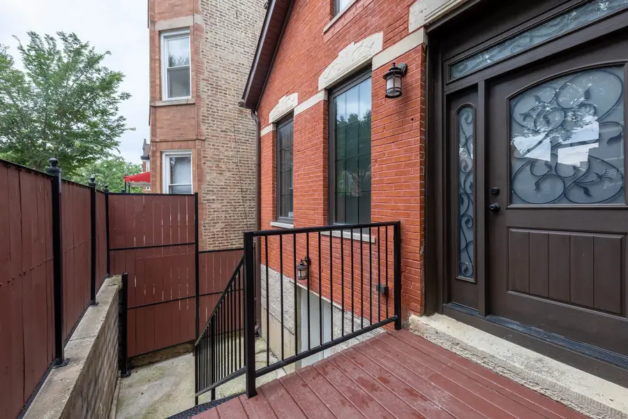 2012 W Coulter Street, Chicago, IL 60608 - #3