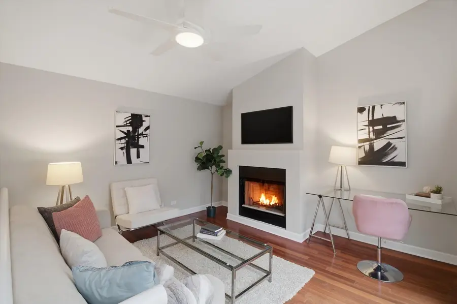 678 N Peoria Street #C, Chicago, IL 60642 - #2