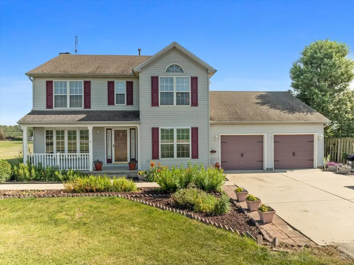 14057 E 2400 Road N, Hudson, IL 61748 - Image #1