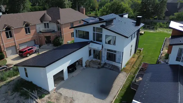 795 Greenwood Road, Northbrook, IL 60062