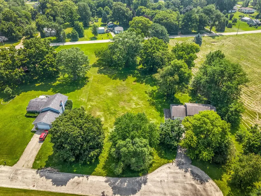 2xx Delightful Drive, Rockford, IL 61102 - Image #2