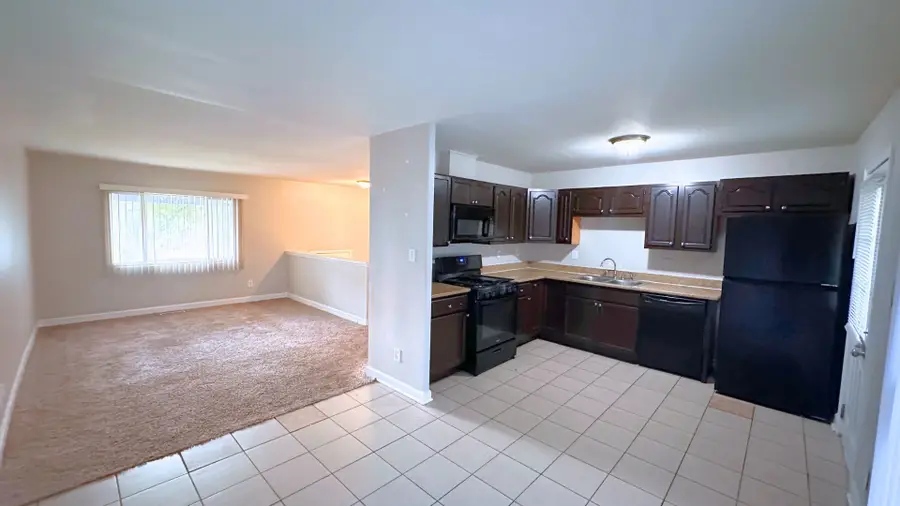 948 Dartmouth Avenue, Matteson, IL 60443 - Image #3