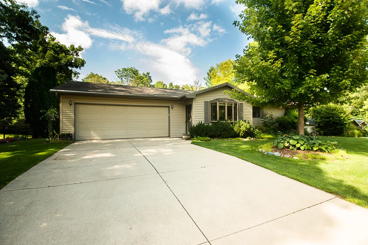 7830 W Renee Rue, Dixon, IL 61021 - Image #1