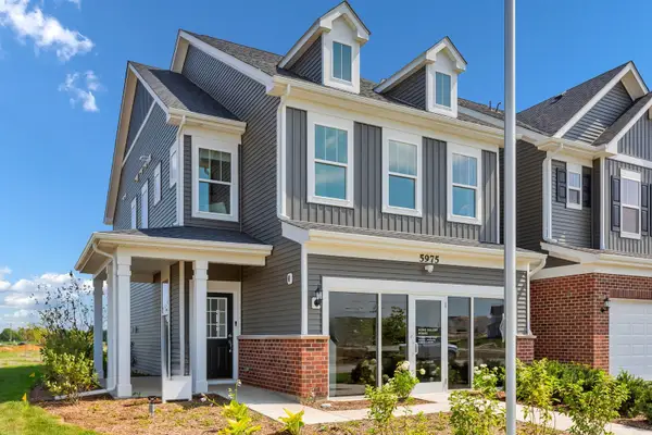 5933 Hawkweed Drive #08502, Naperville, IL 60564