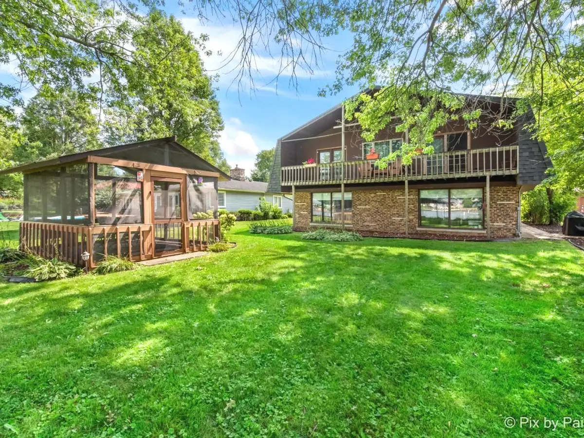 1423 N River Road, McHenry, IL 60051 - Image #1