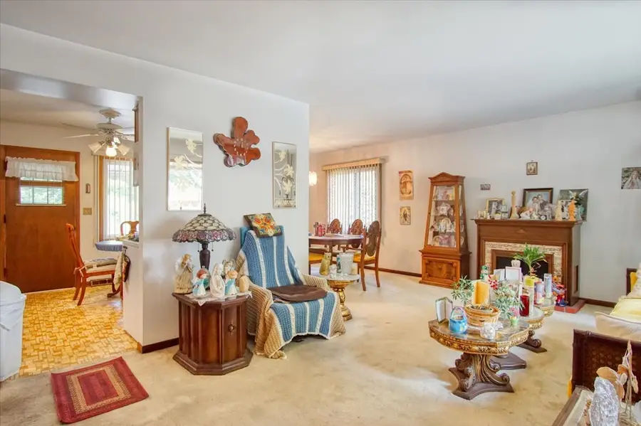 4034 Denley Avenue, Schiller Park, IL 60176 - #3