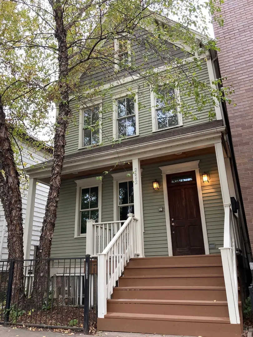 2642 N Ashland Avenue, Chicago, IL 60614 - Image #1