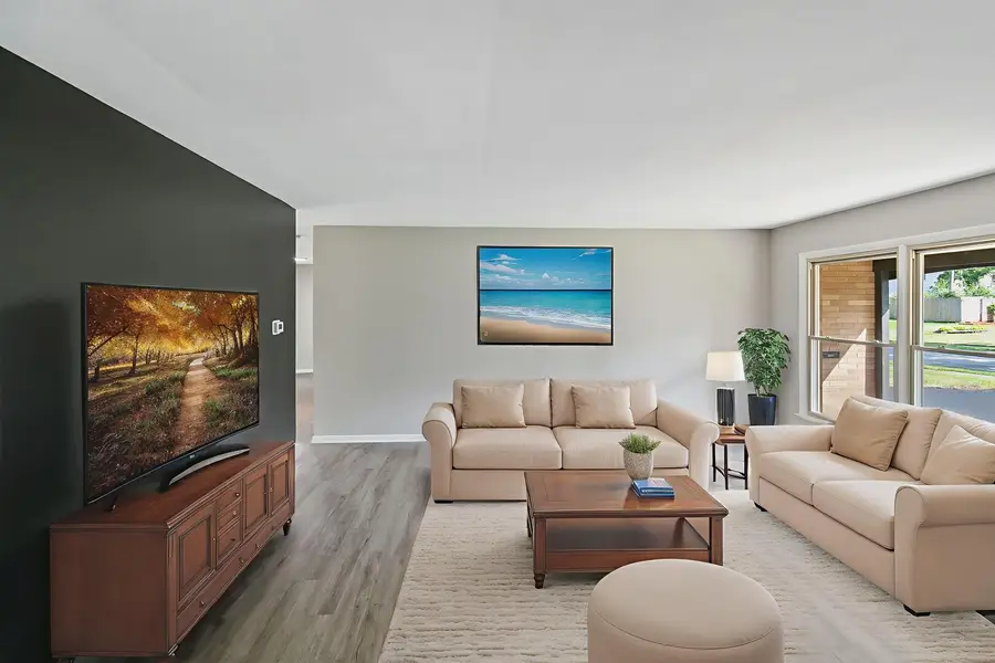 17805 Dogwood Lane, Hazel Crest, IL 60429 - Image #2