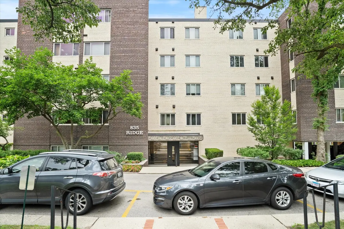 835 Ridge Avenue #507, Evanston, IL 60202 - Image #1