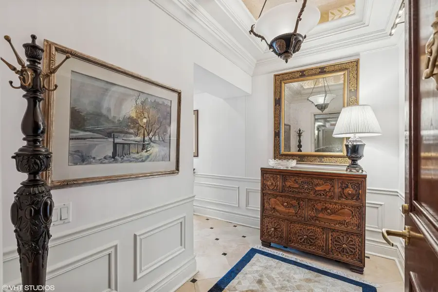 25 E Superior Street #4302, Chicago, IL 60611 - Image #3