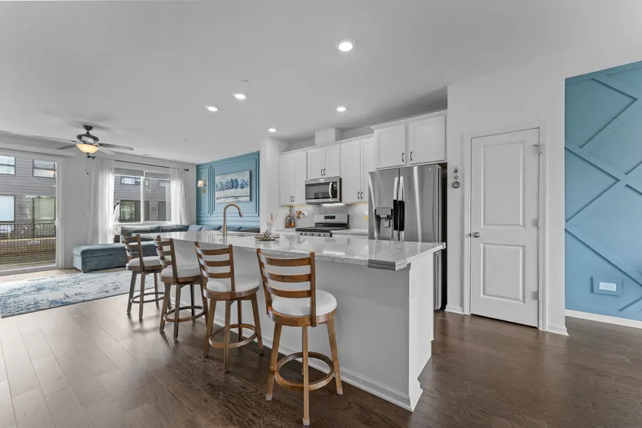 1272 Quadrant Lane, Schaumburg, IL 60173 - Image #2