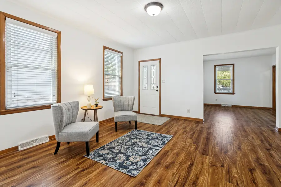 392 W Exchange Street, Crete, IL 60417 - Image #3