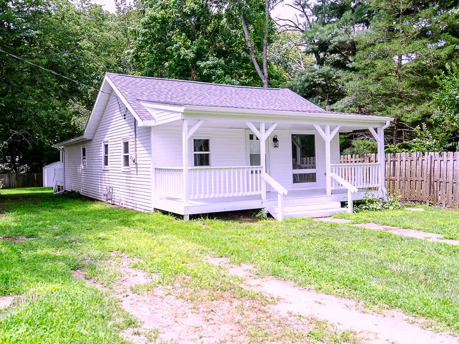 1030 N Walnut Street, Monticello, IL 61856 - #2