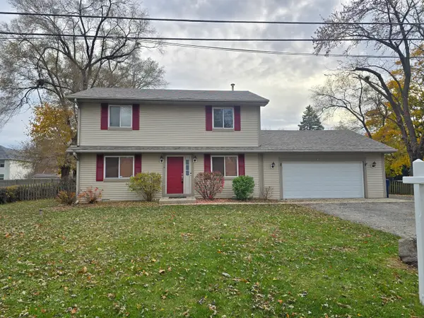 3627 Atlantic Avenue, Gurnee, IL 60031