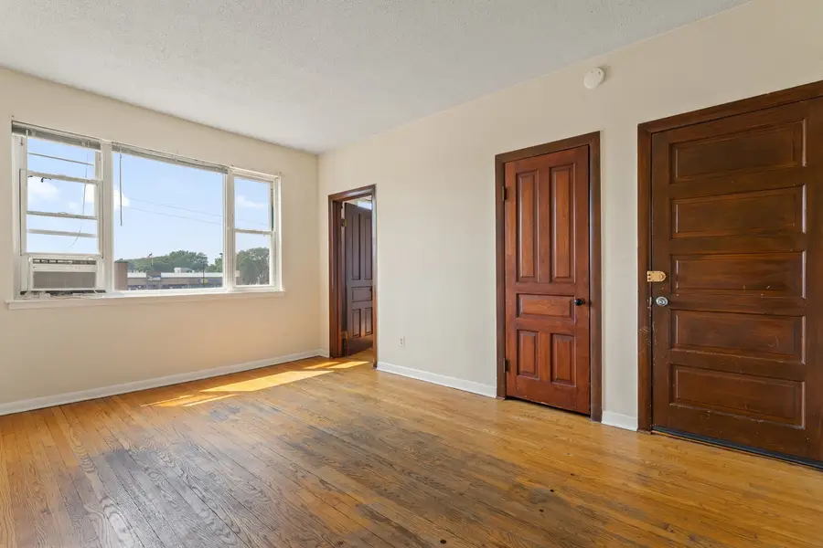 3003 N Ashland Avenue, Chicago, IL 60657 - Image #3